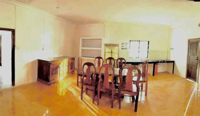Khmer villa house for rent