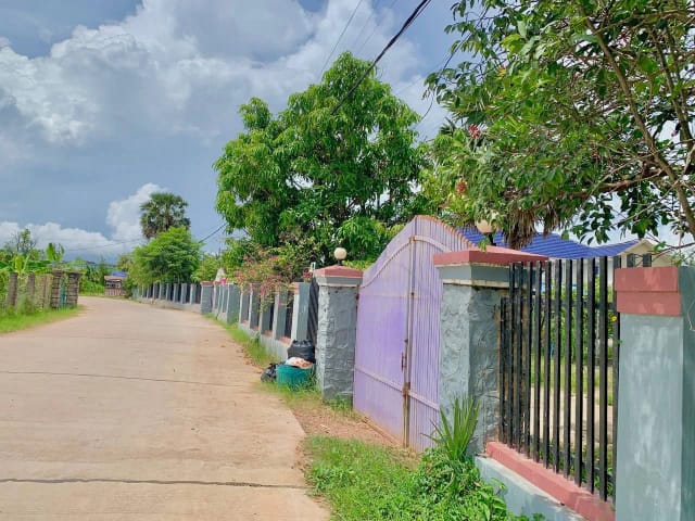 Khmer villa house for rent